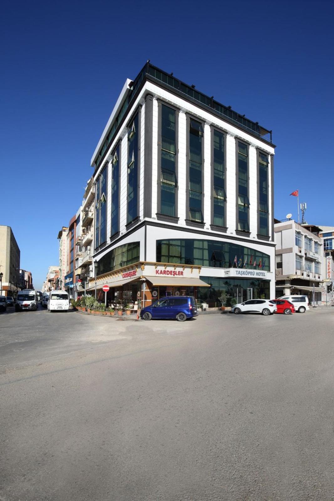 Adana Taskoeprue Hotel Екстер'єр фото